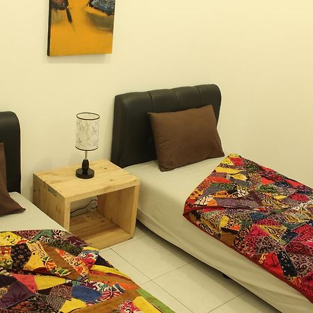 The Wayang Homestay Yogyakarta Exterior photo